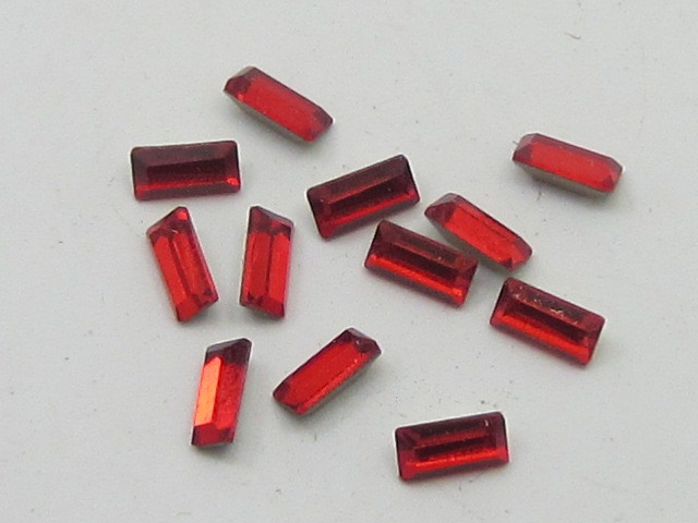 4X2mm BAGUETTE 24pcs. LT. SIAM POINTED BACK STAR BRIGHT Rhinestones
